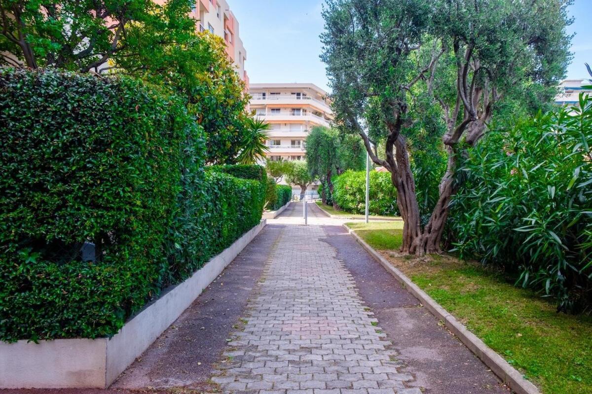 Le Riviera ~ Jardin ~ Parking ~ Climatisation Apartment Cagnes-sur-Mer Bagian luar foto