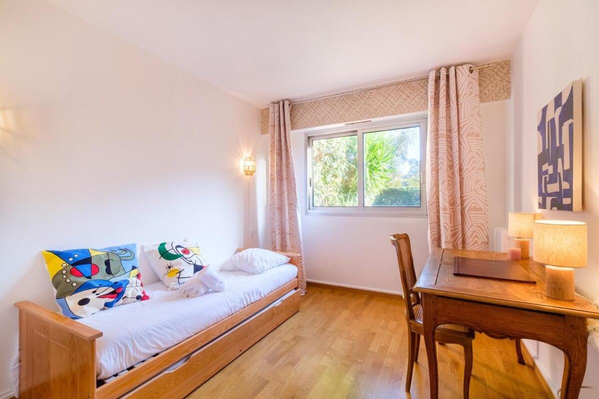 Le Riviera ~ Jardin ~ Parking ~ Climatisation Apartment Cagnes-sur-Mer Bagian luar foto